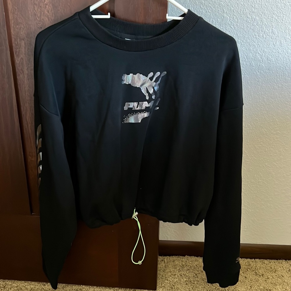 Womens Puma Sweatshirt size small.